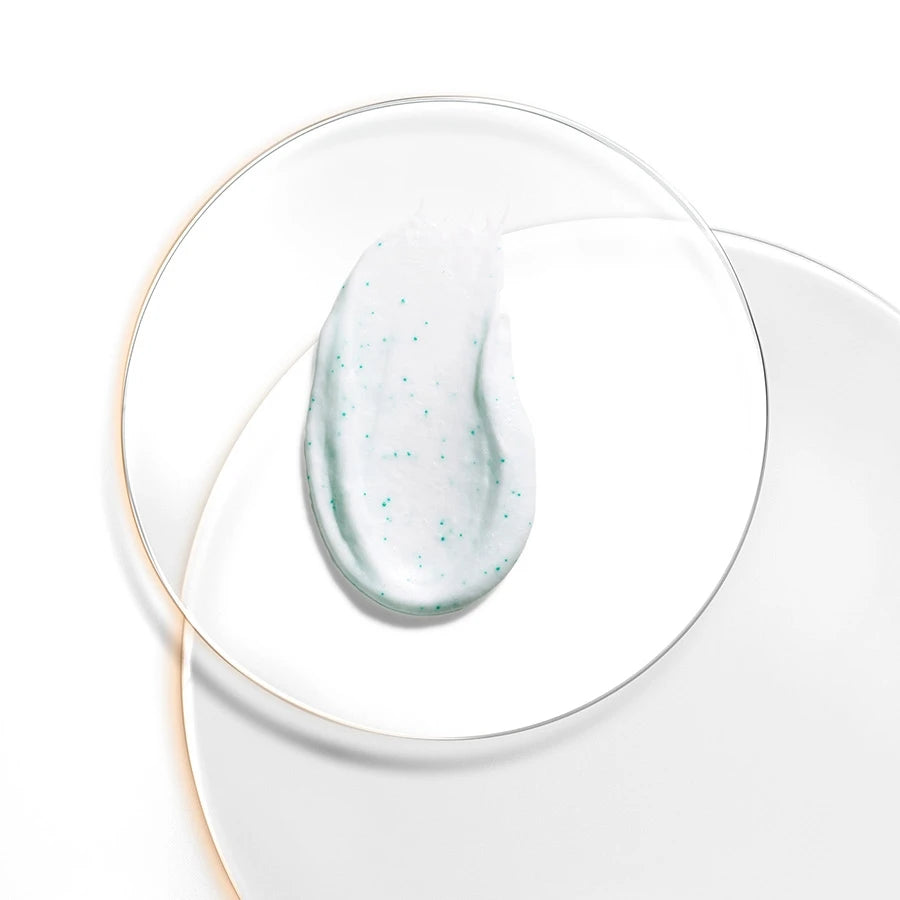 Neutrogena Visibly Clear Daily Scrub 150mlcream, isolated on white.