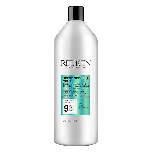 Redken Acidic Bonding Curls Shampoo bottle, sulfate-free, 1000ml on white background.