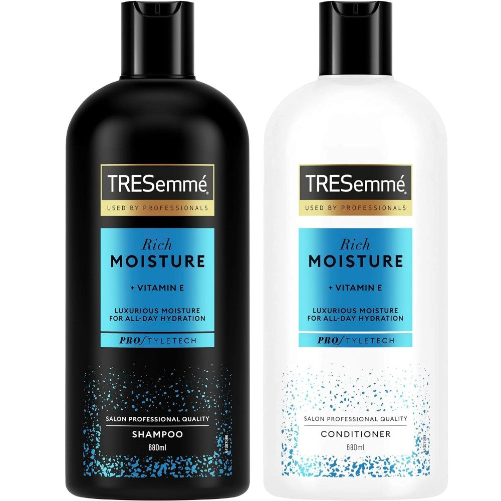 TRESemmé Rich Moisture Shampoo and Conditioner Set 2 x 680ml front packaging