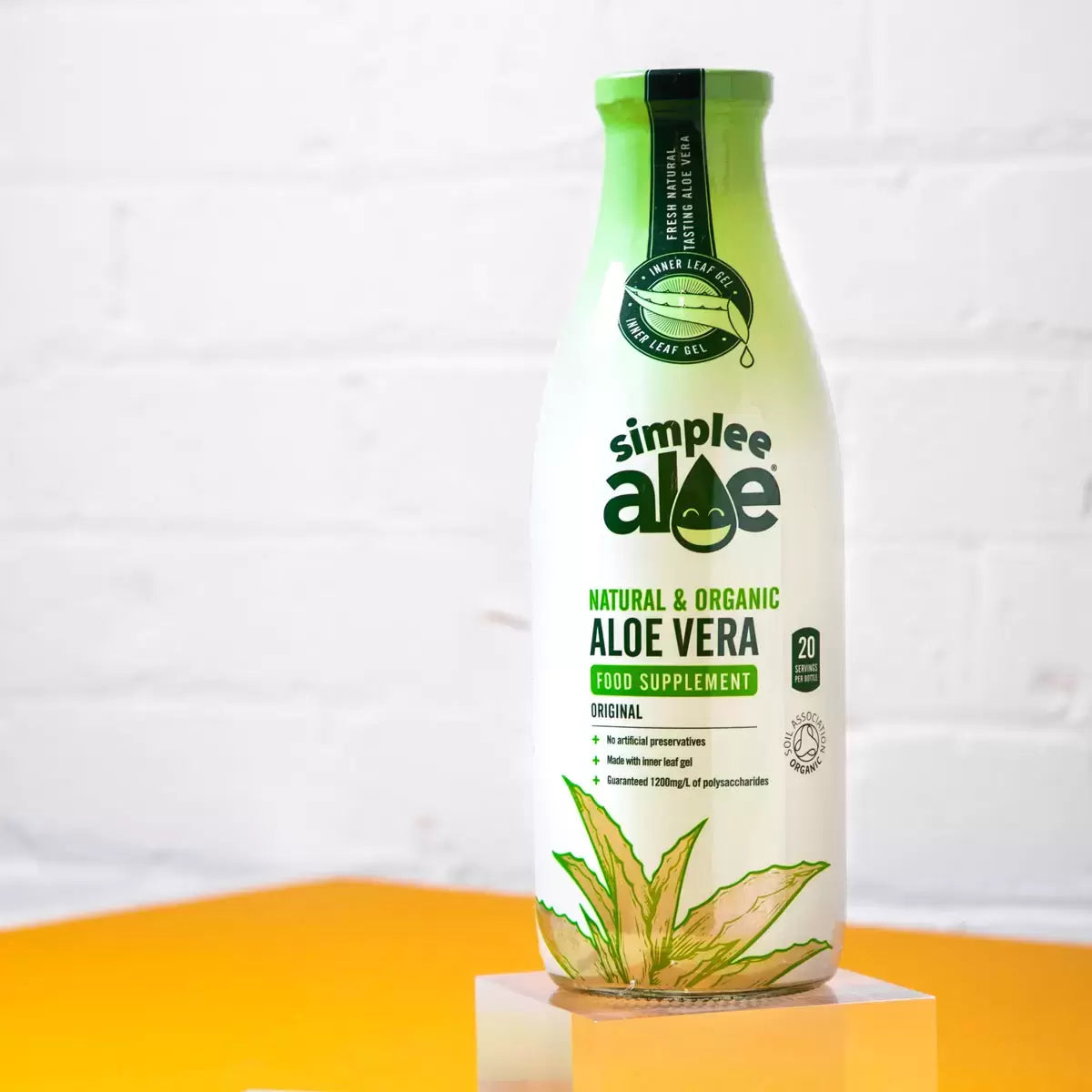Lifestyle Image: Simplee Aloe organic aloe vera juice daily routine 1L