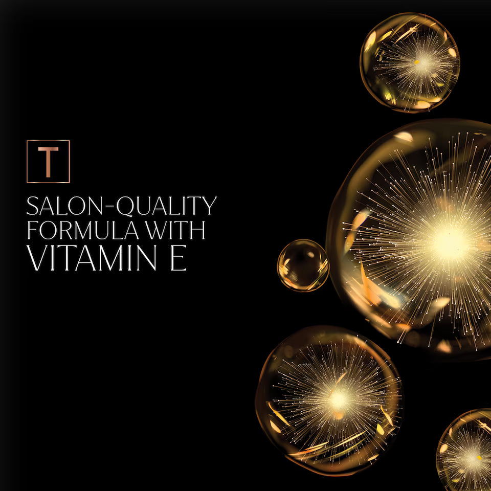 TRESemmé Rich Moisture Conditioner with Vitamin E 680ml 