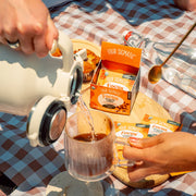 How to use
Four Sigmatic instant coffee preparation instructions sachet display on white background